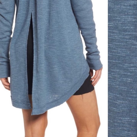 Free People Split Back Turtleneck Top in Blue Small - Picture 4 of 8